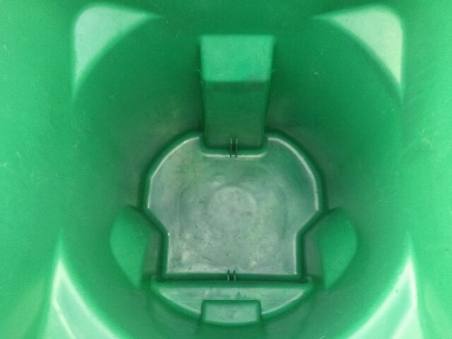 Clean Bin[74][17]